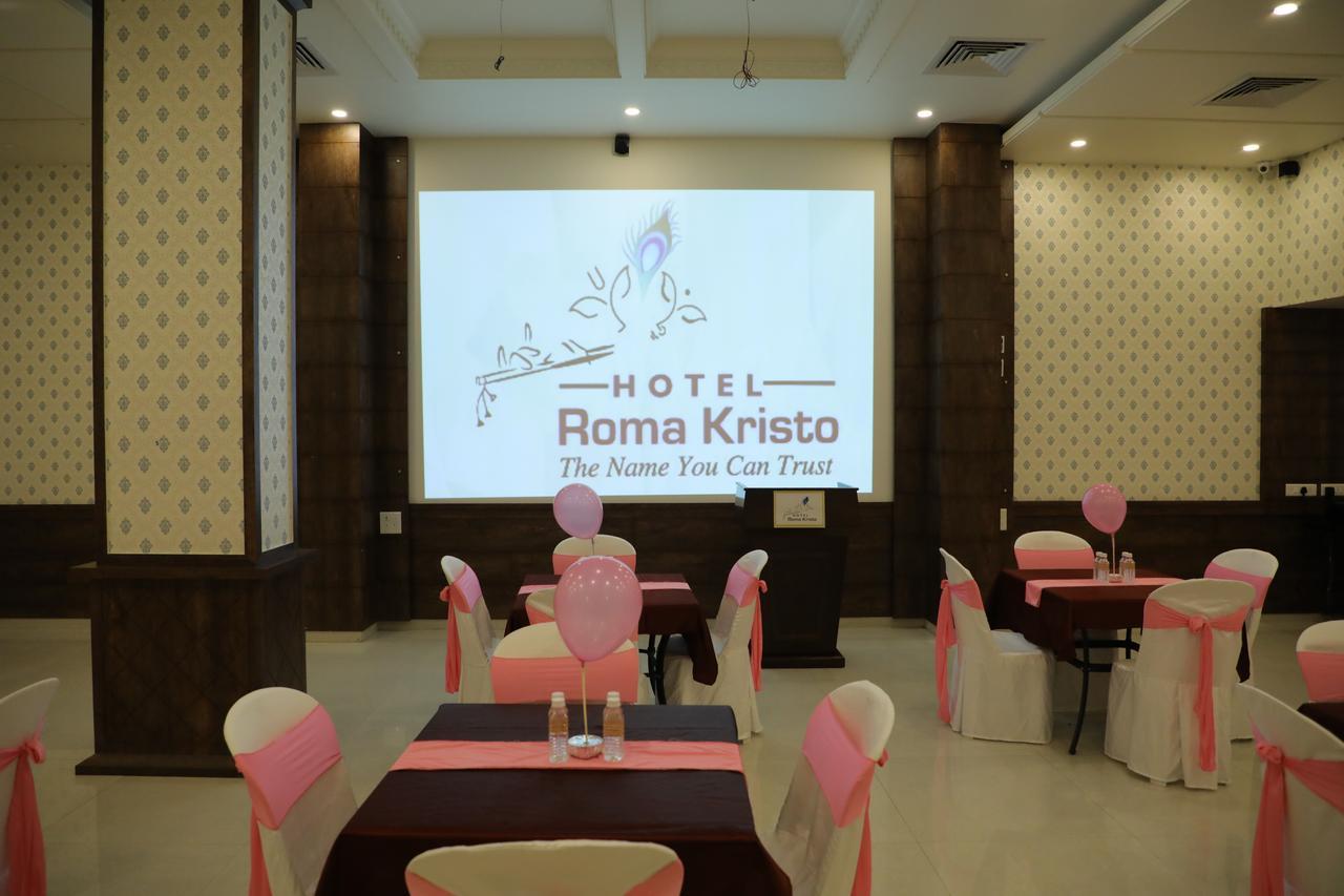Hotel Roma Kristo Dwarka  Exterior photo